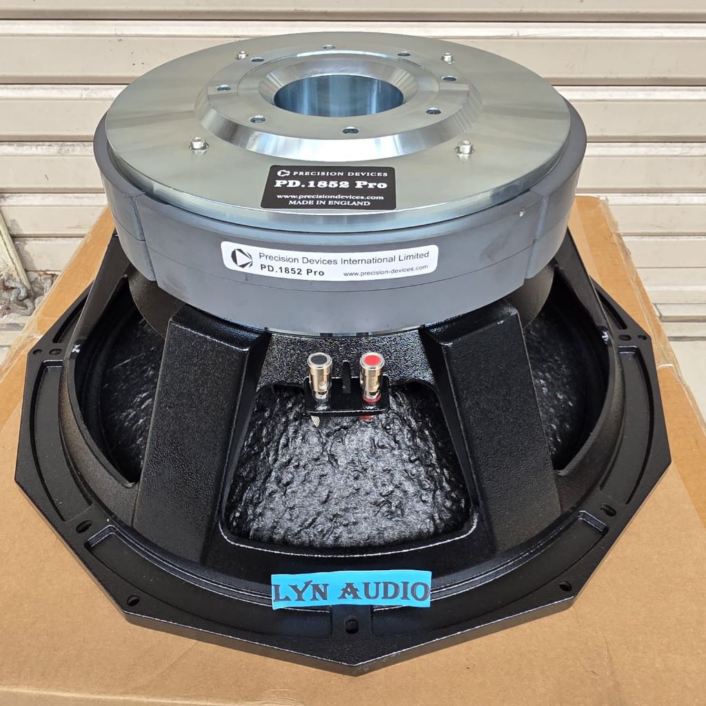 SPEAKER COMPONENT SUBWOOFER PRECISION DEVICES 18 INCH PD1852PRO DOUBLE MAGNET VC 5 INCH COATING LUAR