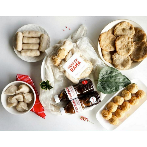 

PEMPEK RAMA BANDUNG PEMPEK VAKUM KECIL isi 30 OLEH OLEH MAKANAN BANDUNG