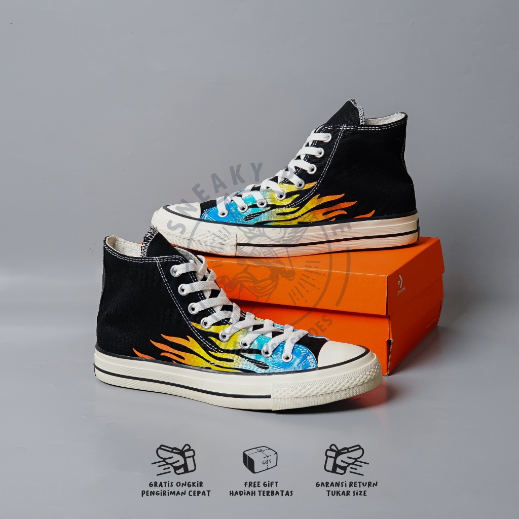 Sepatu Sneakers Converse 70s High Cut Unisex Motif Api Keren