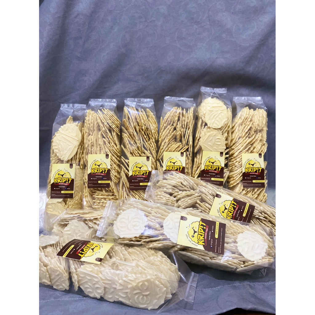 

Camilan ringan | oleh-oleh | keripik jepit (KRIP!T)| opak jepit gurih-pedas