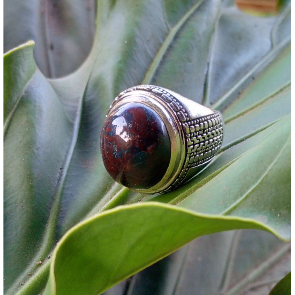 badar besi merah aktif