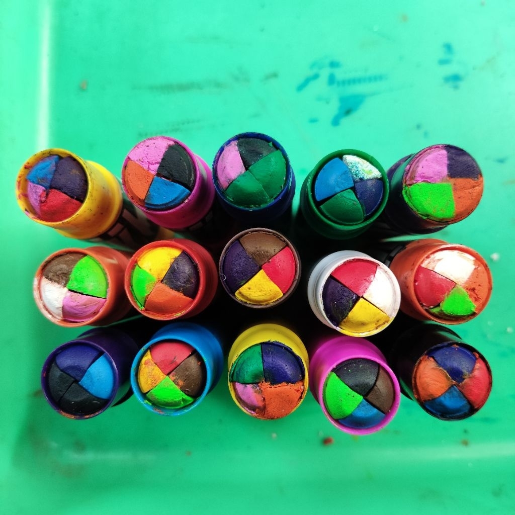 

SOLID MARKER NAUGHTY MIXED