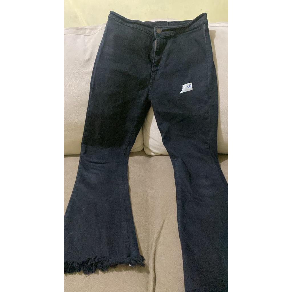 preloved cut bray jeans hitam