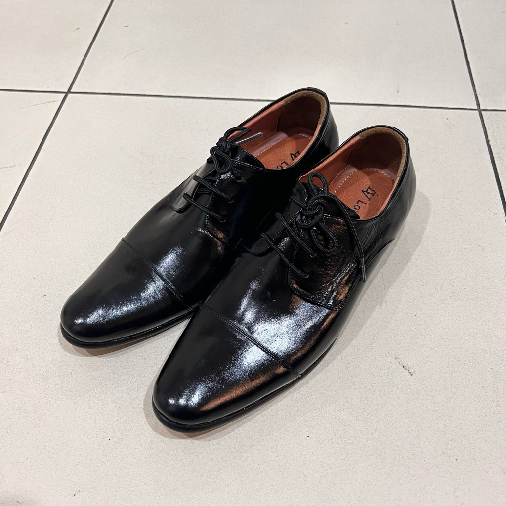 Sepatu Vantofel Louis Visto Pria Model Tali Kilap / Sepatu Kerja Sepatu Formal Pria Hitam