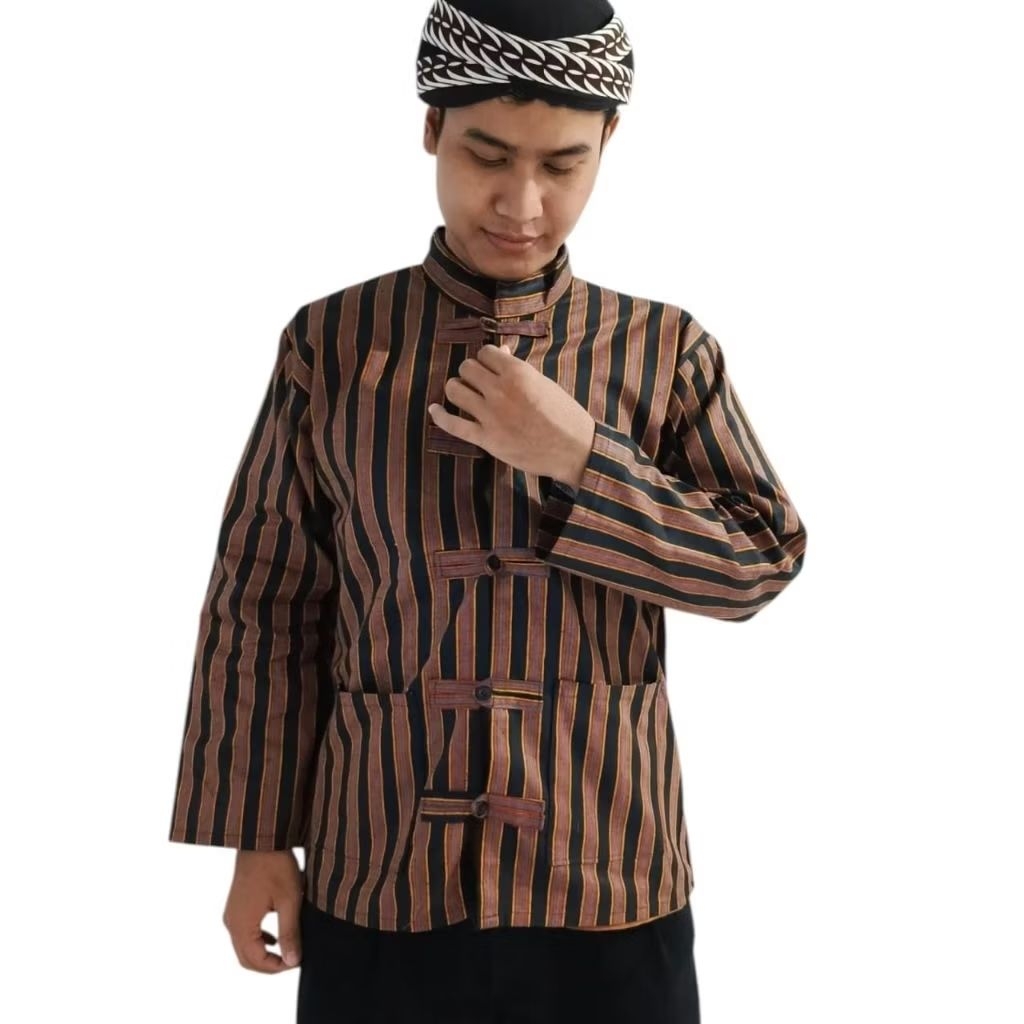 Set Baju Koko Lurik + blangkon Solo Motif Batik putih