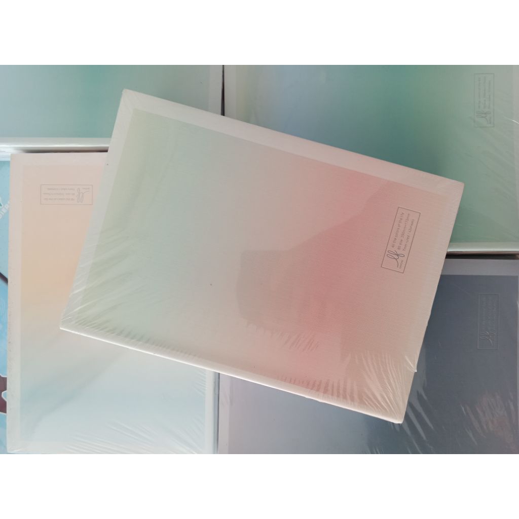 

Buku Tulis Boxy Deli Soft Cover 42 lembar isi 10 buku 1 pak, buku sekolah besar B5