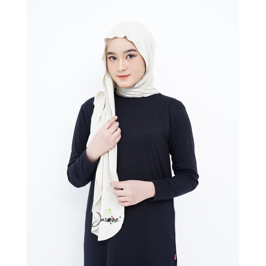 Pasmina Oval By Jasmine Ternyaman