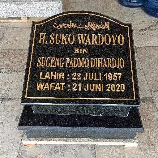 Nisan Makam Kepala Nisan Batu Granit Hitam