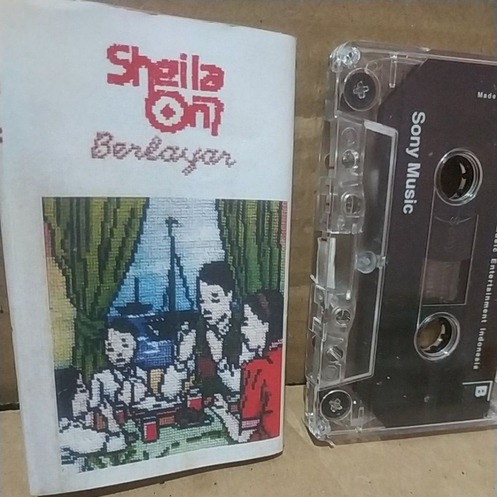 Kaset pita Sheila on 7 - Berlayar (Baca Deskripsi)