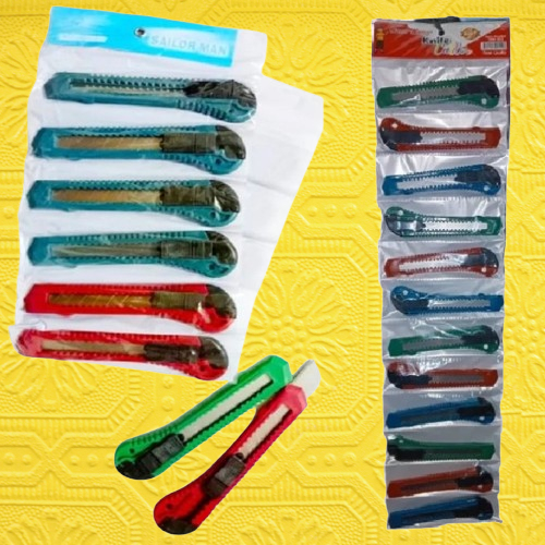 

Cutter Pisau Murah Merek Sailorman / Nano Nano 1 Papan 12 Pcs