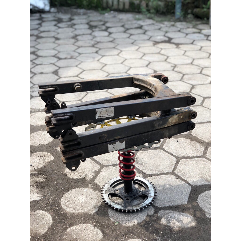 SWING ARM MEGAPRO PRIMUS ORIGINAL COPOTAN