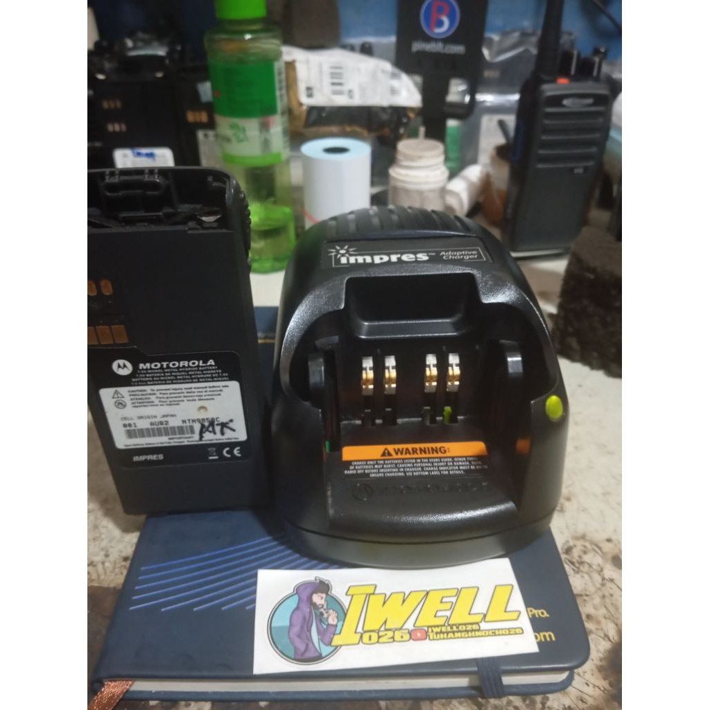 Charger Desktop HT Motorola XTS2500 Second Normal Original