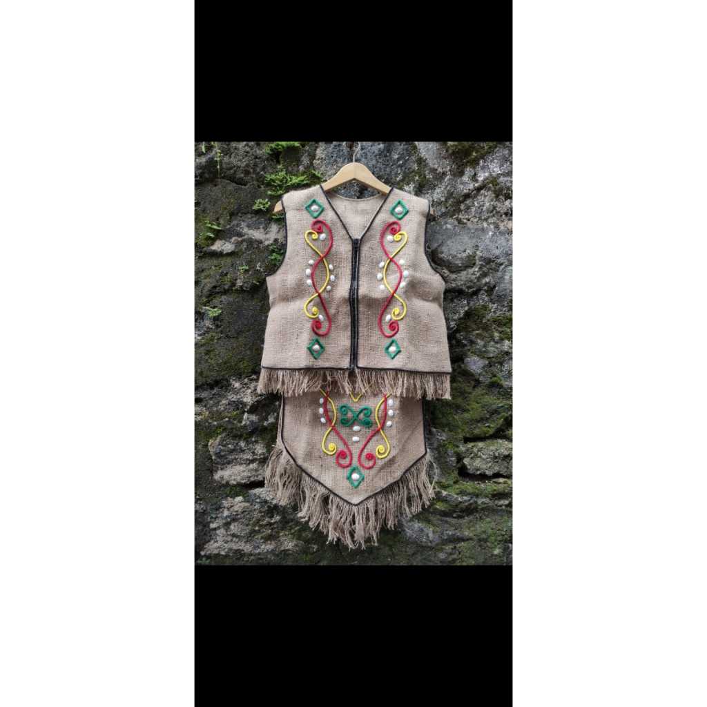 KOSTUM DAYAK SETELAN ANAK-DEWASA PRIA WANITA KOSTUM BAJU ADAT KALIMANTAN BORNEO