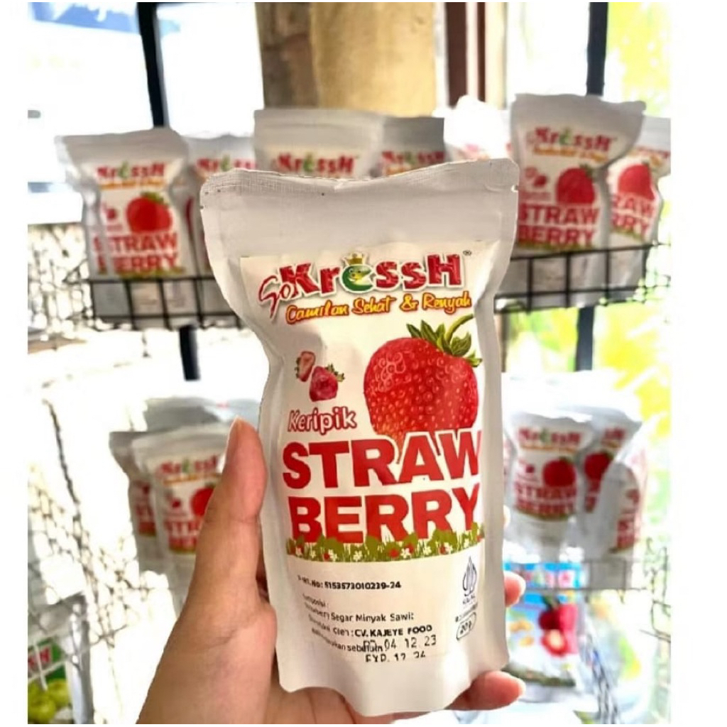 

PRE ORDER Keripik Buah Strawberry So Kressh 20gr