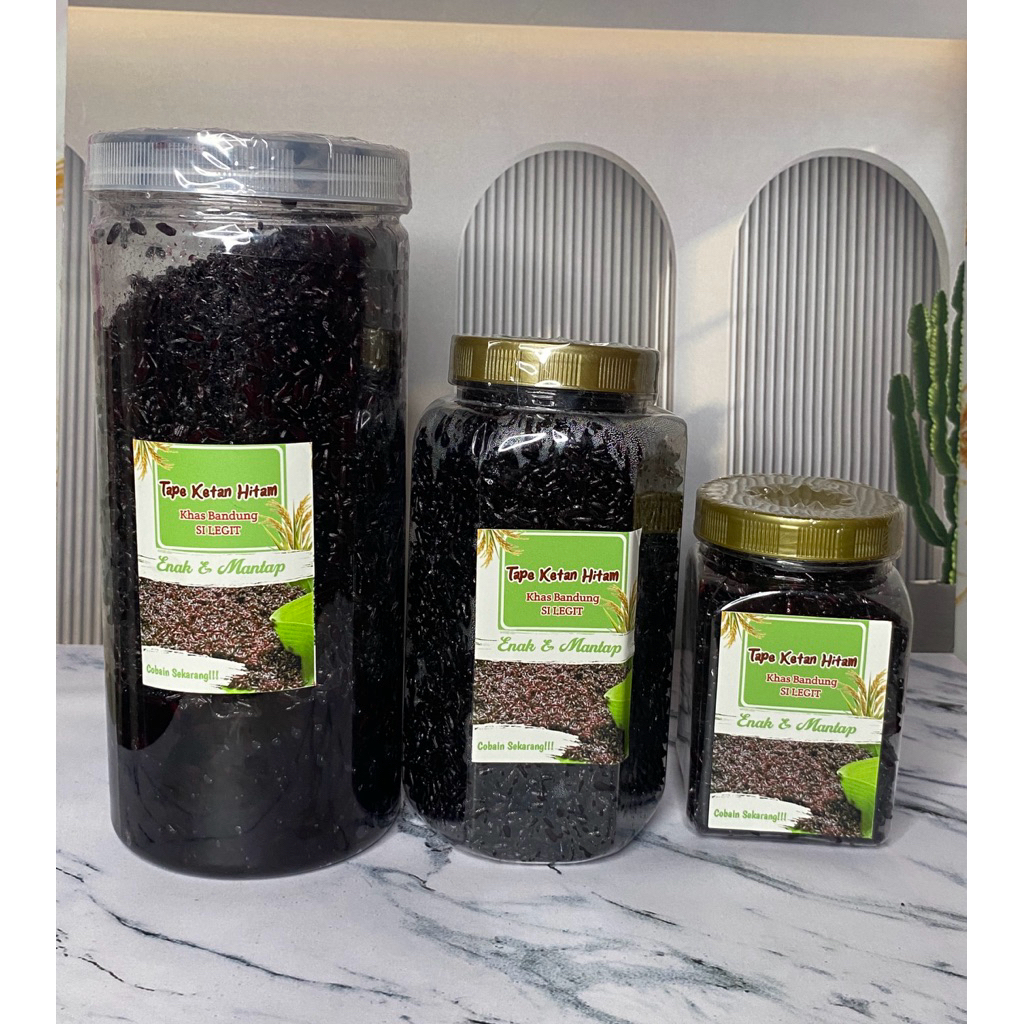 

tape ketan hitam/tape has Bandung/peuyeum ketan hitam