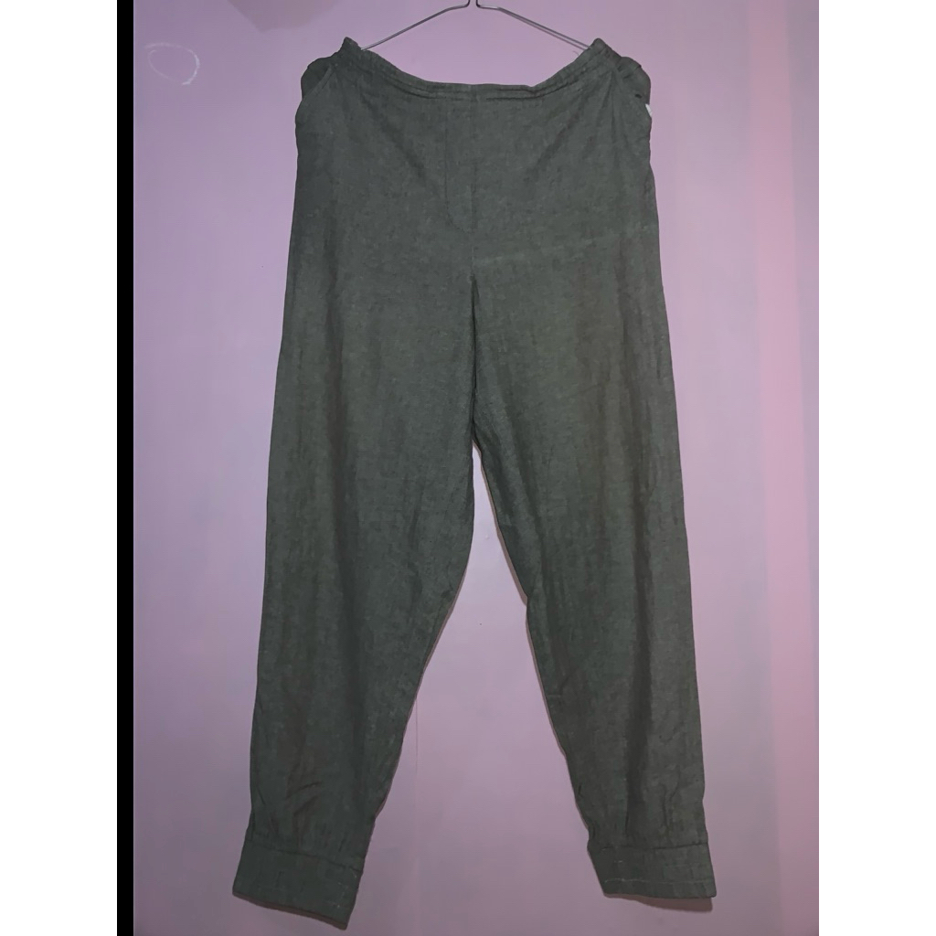 celana cewe novel mice