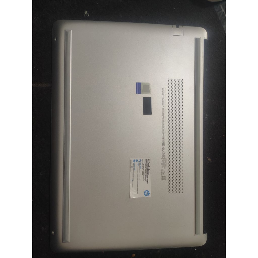 case casing bottom bawah laptop hp 14s original mulus