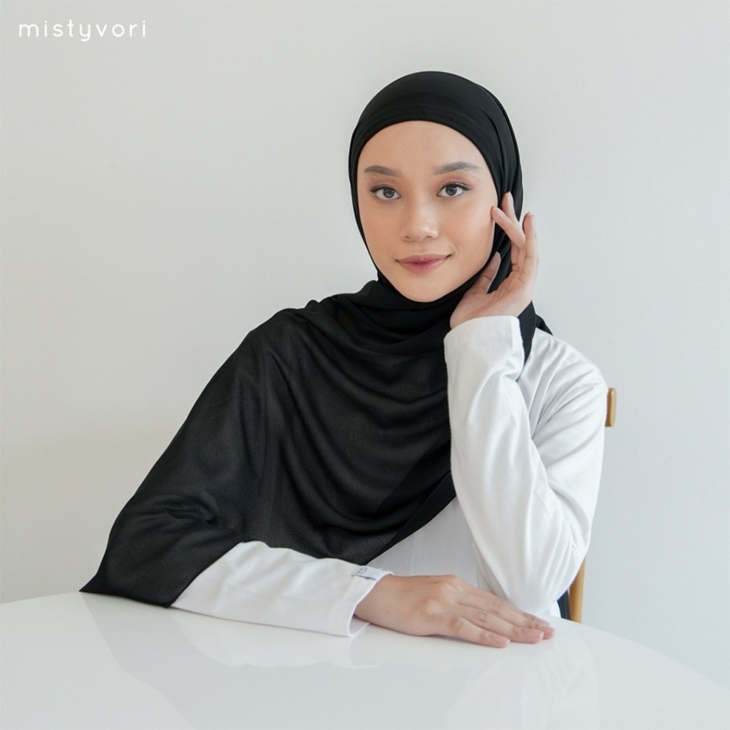 Preloved MISTYVORI | Fel Inner Pashmina