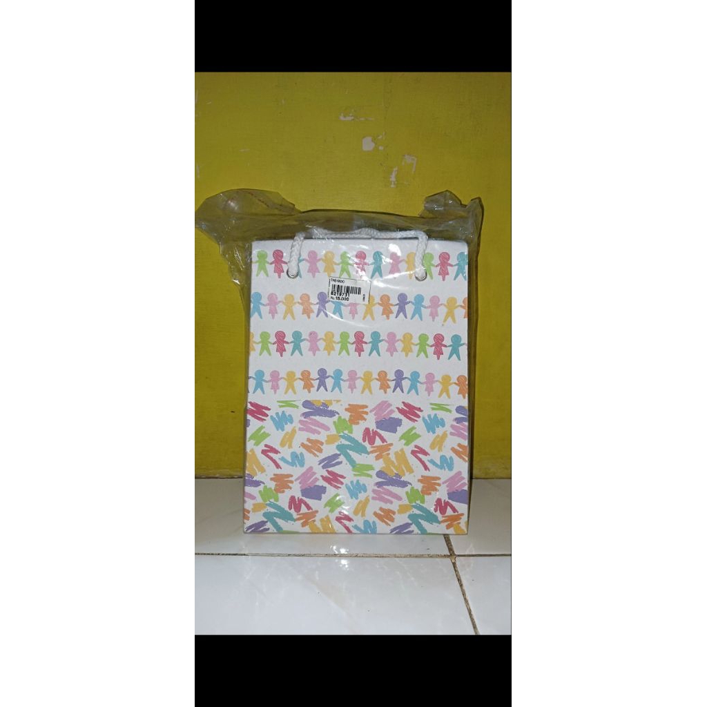 

[NEW] Paper Bag/Bungkus Kado Tali (Ulang Tahun/Gift Lainnya)