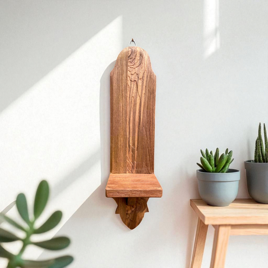 Hiasan Dinding dari bahan kayu jati tua