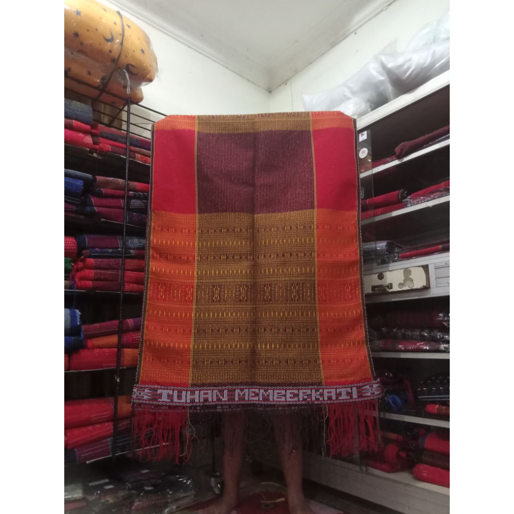 Ulos Hela/ Ulos Pengantin/ Ulos Batak Toba