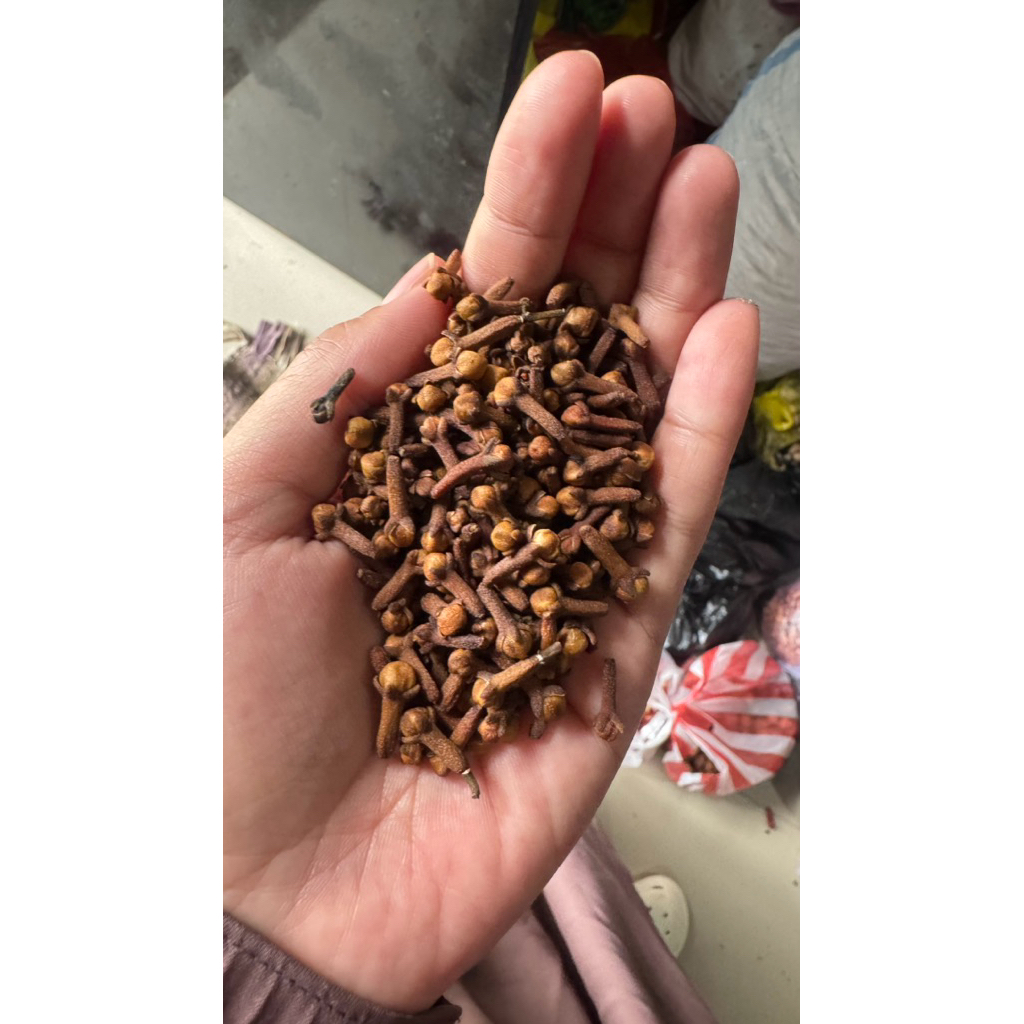 

CENGKEH KERING , BUMBU DAPUR, REMPAH REMPAH