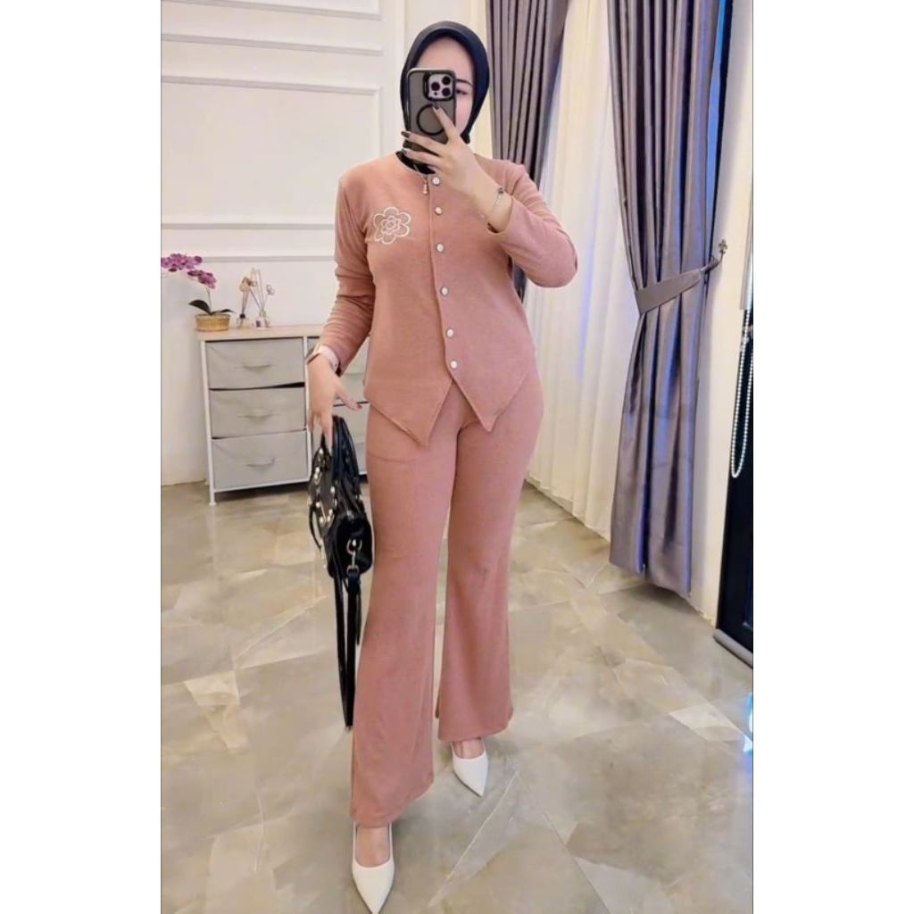 arshila_setcel wanita busui bordir kaos knit rajut import