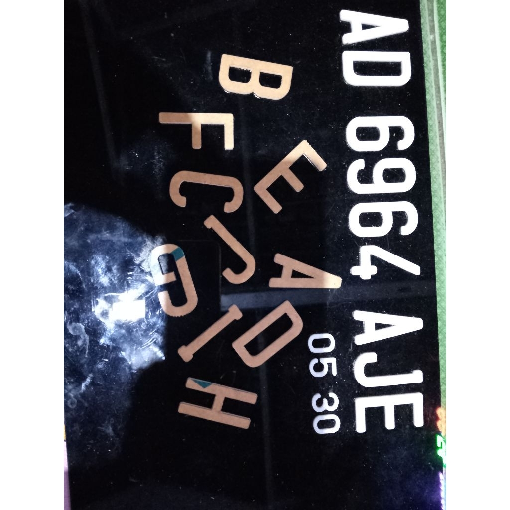 Huruf dan Angka Plat nomor motor Akrilik