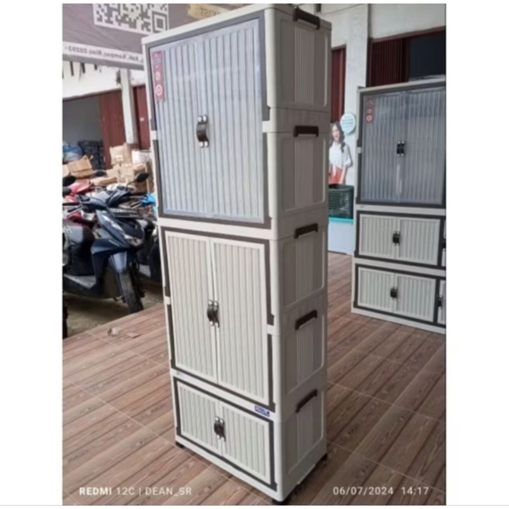 Lemari Pakaian Plastik Napolly / Lemari Plastik  Policabine  221 NAPOLLY