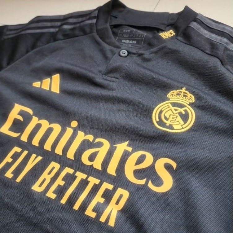 JERSEY ORIGINAL REAL MADRID THIRD 2023/2024