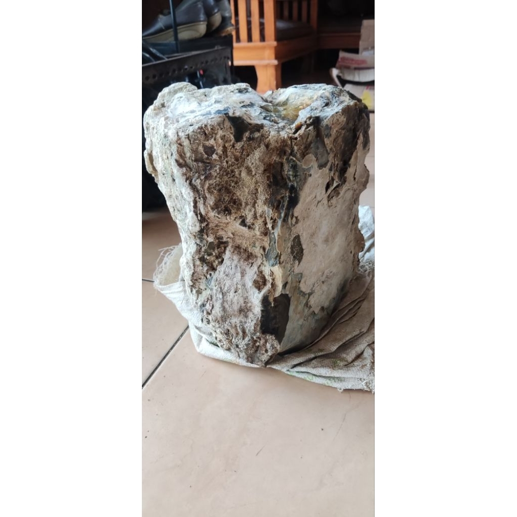 Bongkahan Batu Akik Cikolak