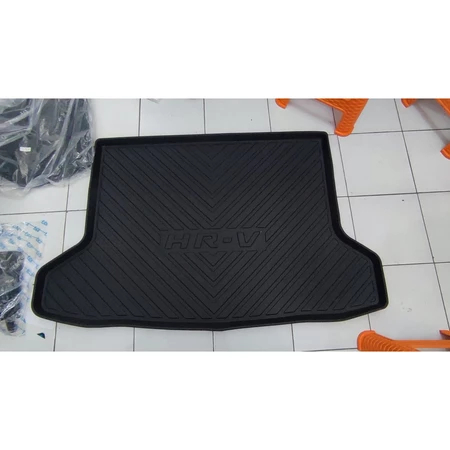 Trunk tray/karpet bagasi belakang mobil hrv
