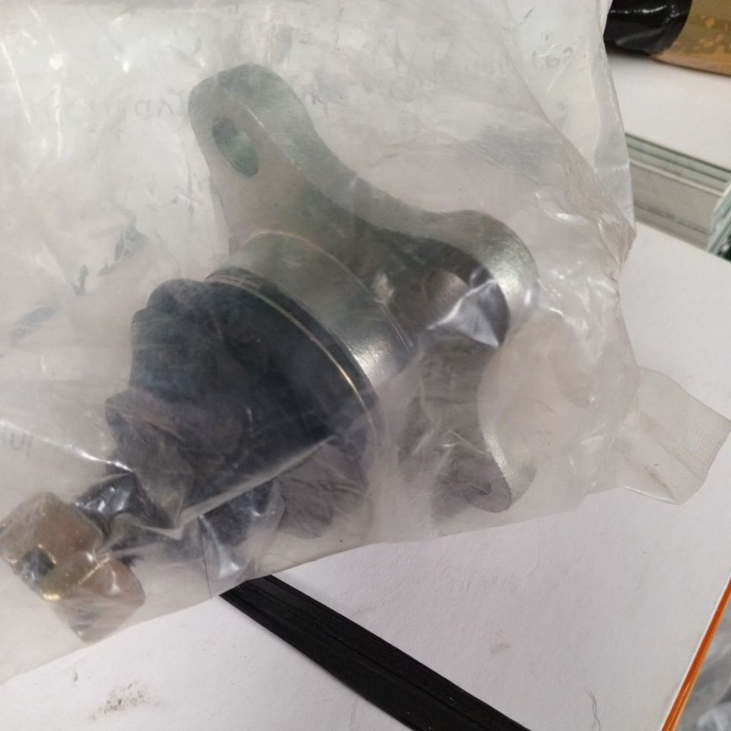 SEICoFUKU Original 1pcs Ball Joint Low Bawah Mitsubishi L300 MB-175544 / SEIFUKU Spare Part Mobil Mi