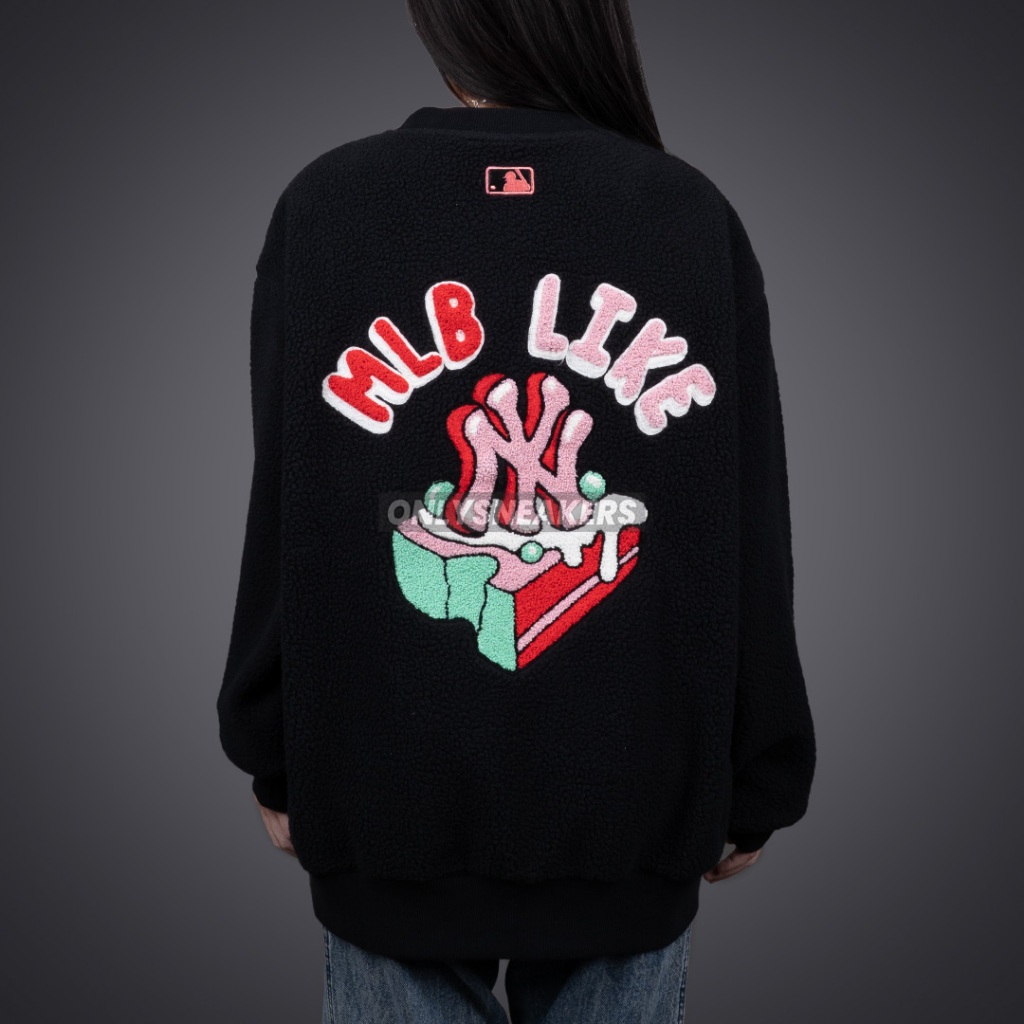 MLB LIKE NEW YORK YANKEES A PIECE OF CAKE BLACK SWEATSHIRT