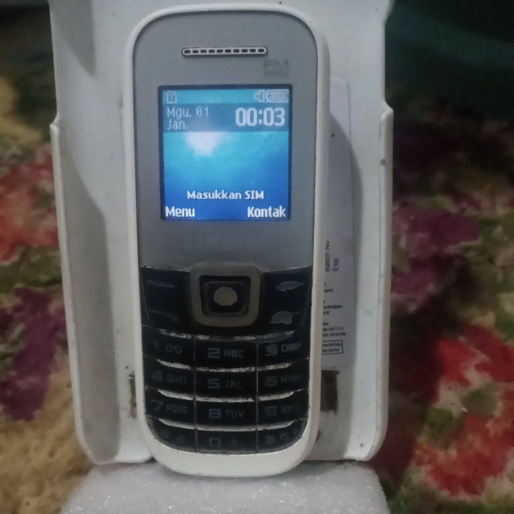 SAMSUNG GT-E1205T HP Jadul