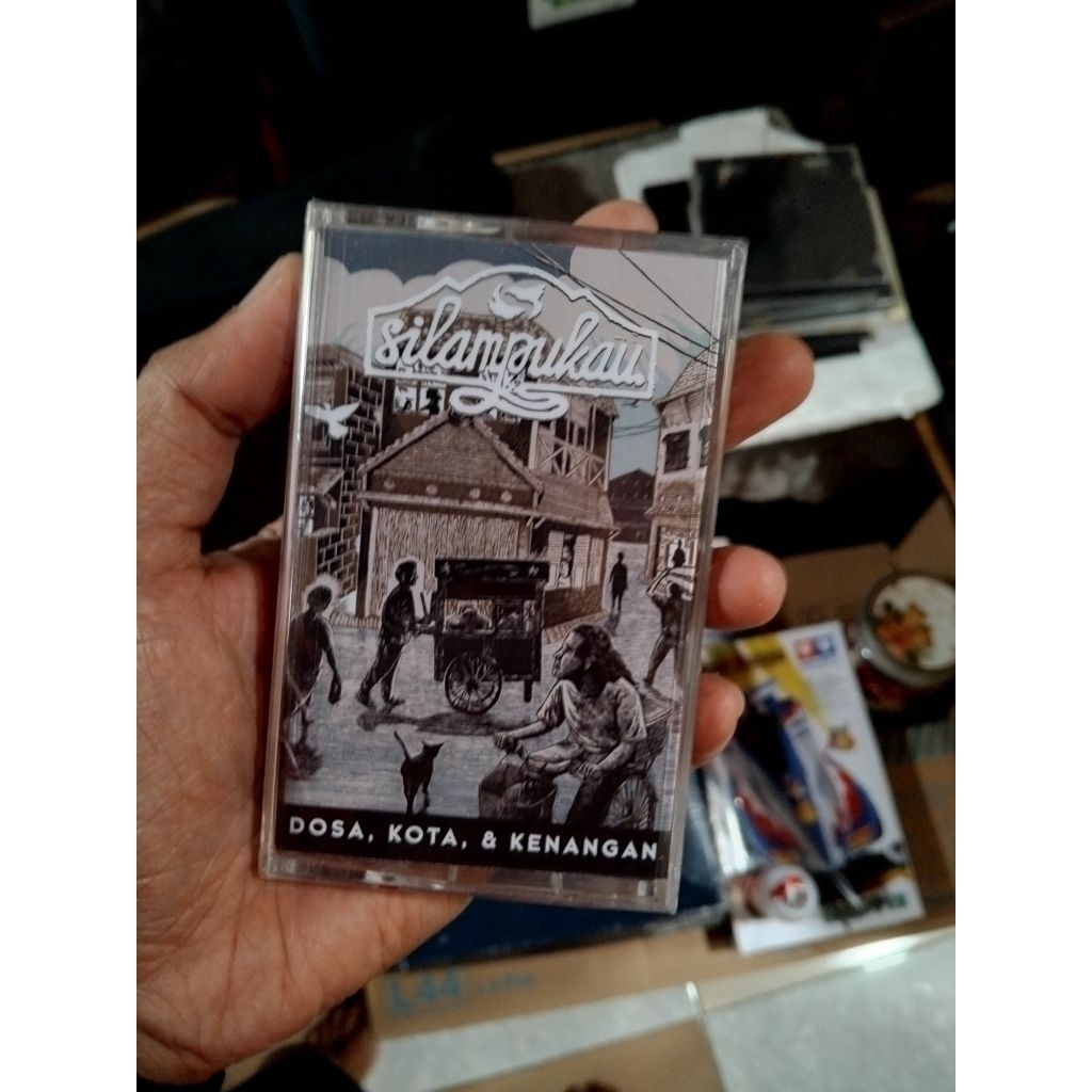 Kaset Pita Band Folk Silampukau Segel