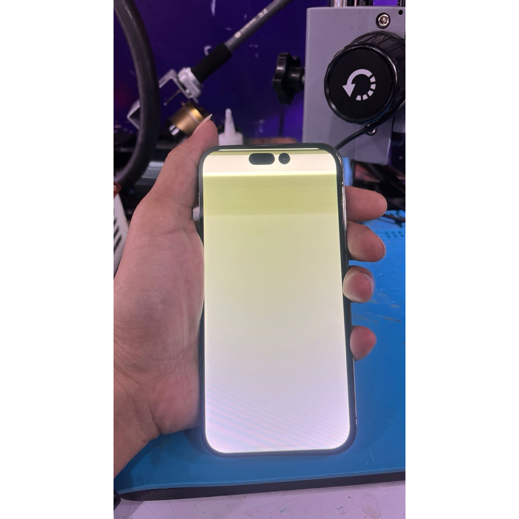 servis bonding flexible Lcd whitescreen/greenscreen iphone 14pro