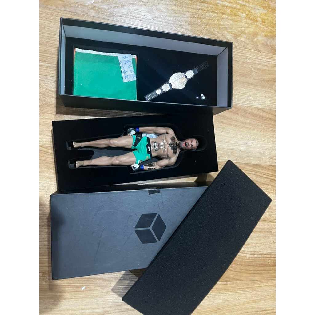 Conor McGregor (Guess Me Series) - UFC Action Figure - Blackbox BBT9022A