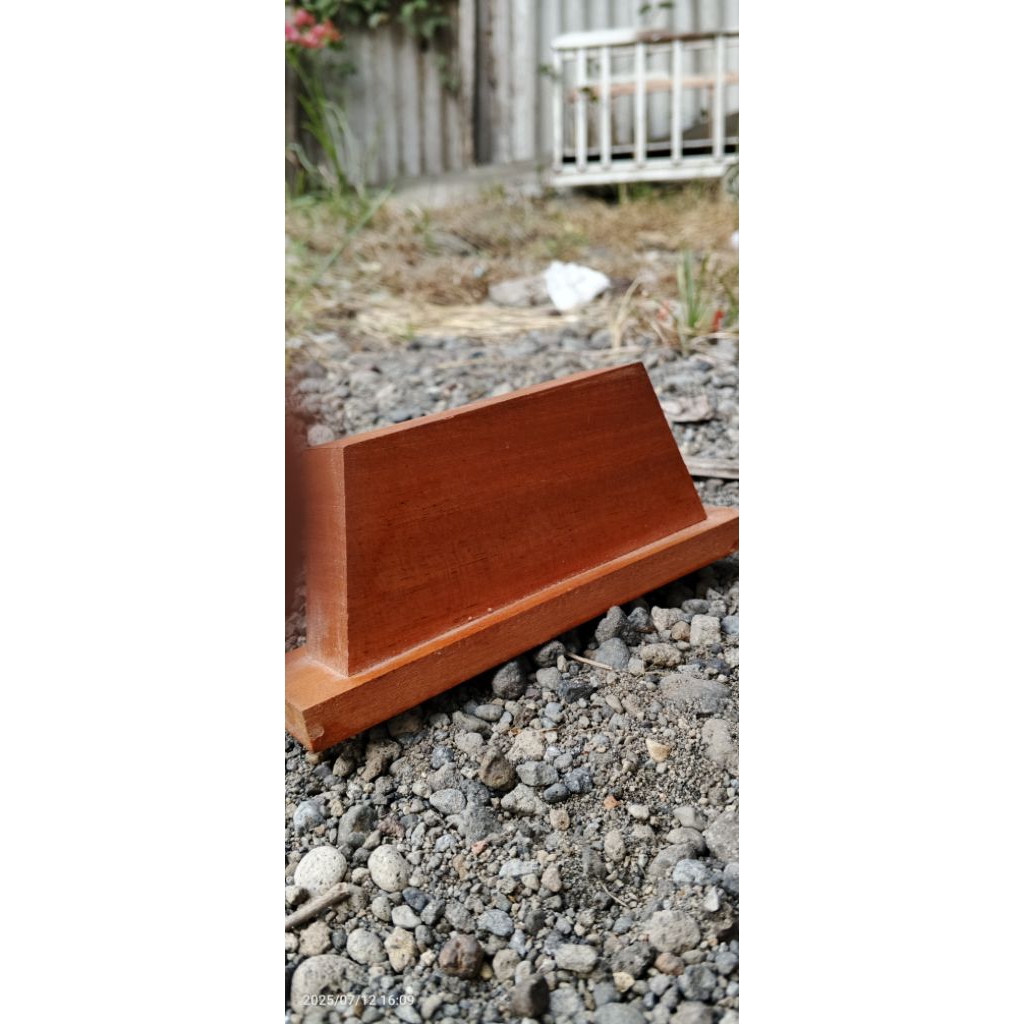 tatakan kayu fandel akrilik