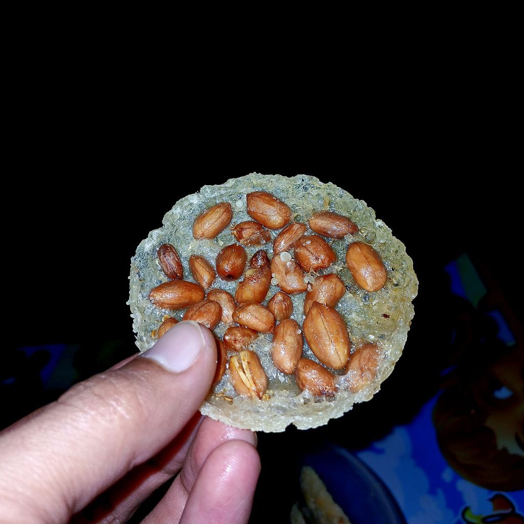 

Peyek kacang khas jogja /pack (isi 5)