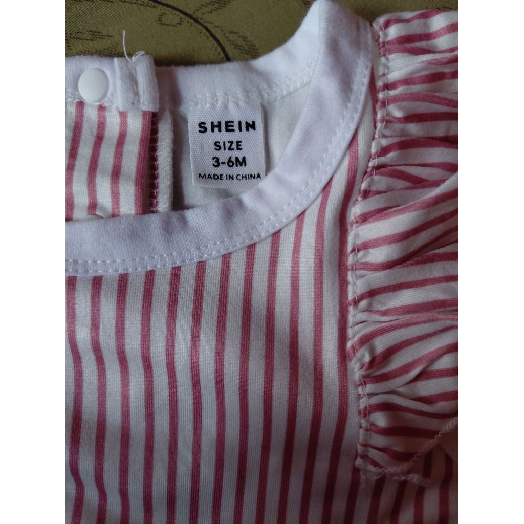 Jumper kutungan lengan kriwil shein anak usia 3-6bulan