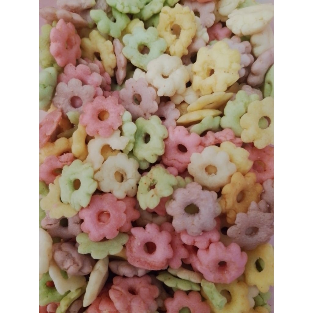 

jajan bunga warna-warni, sakura warna-warni, ajisan warna-warni, pilus warna-warni, jajanan jadul