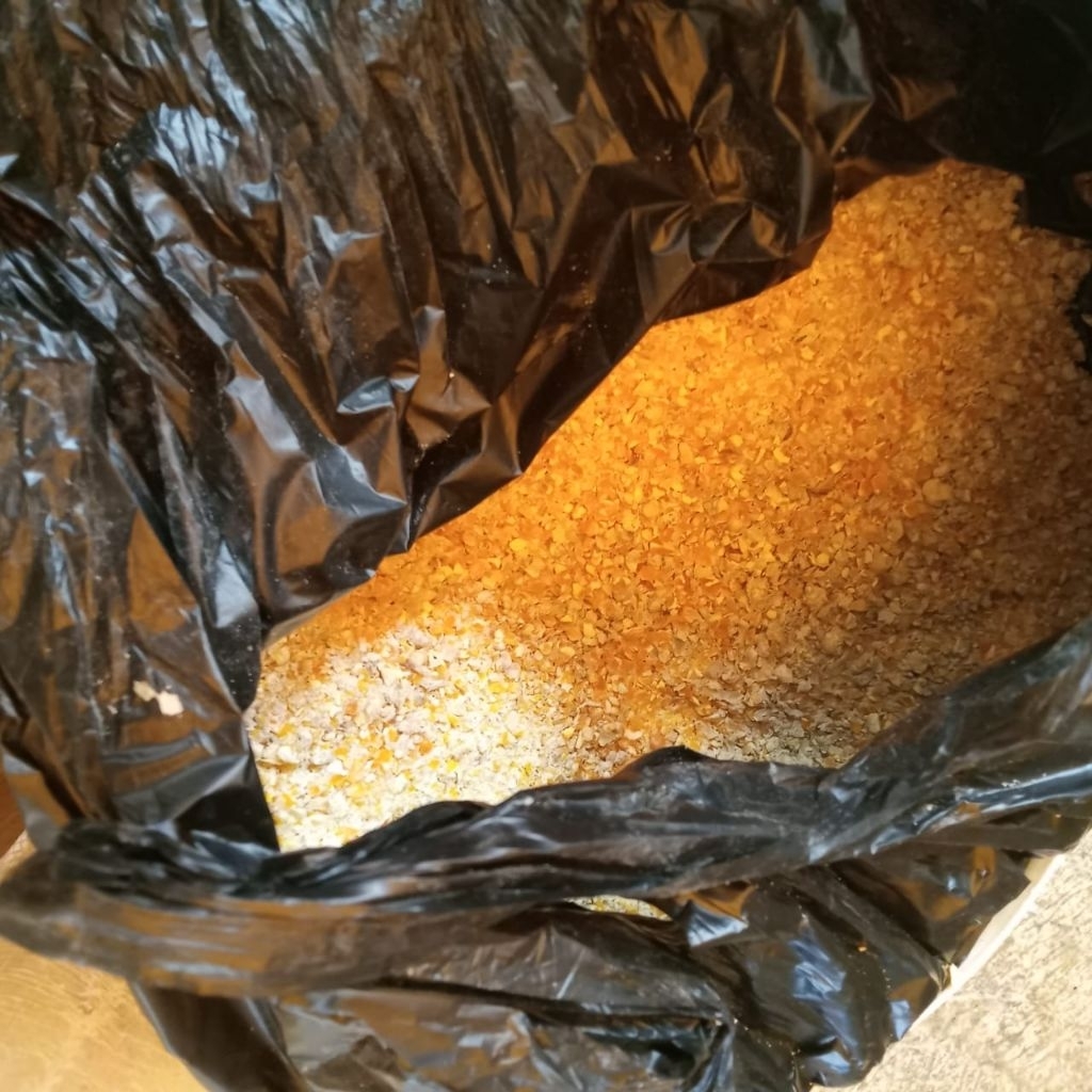 

Original Repack Jagung Pecah Kasar Per 1 KG | Sri Mulya - Murah, Jujur & Amanah