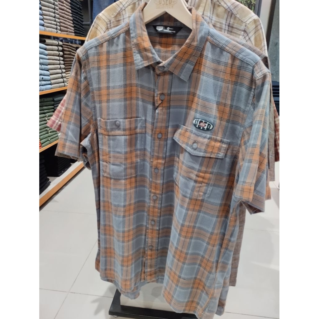 KEMEJA LENGAN PENDEK PRIA USED ORIGINAL