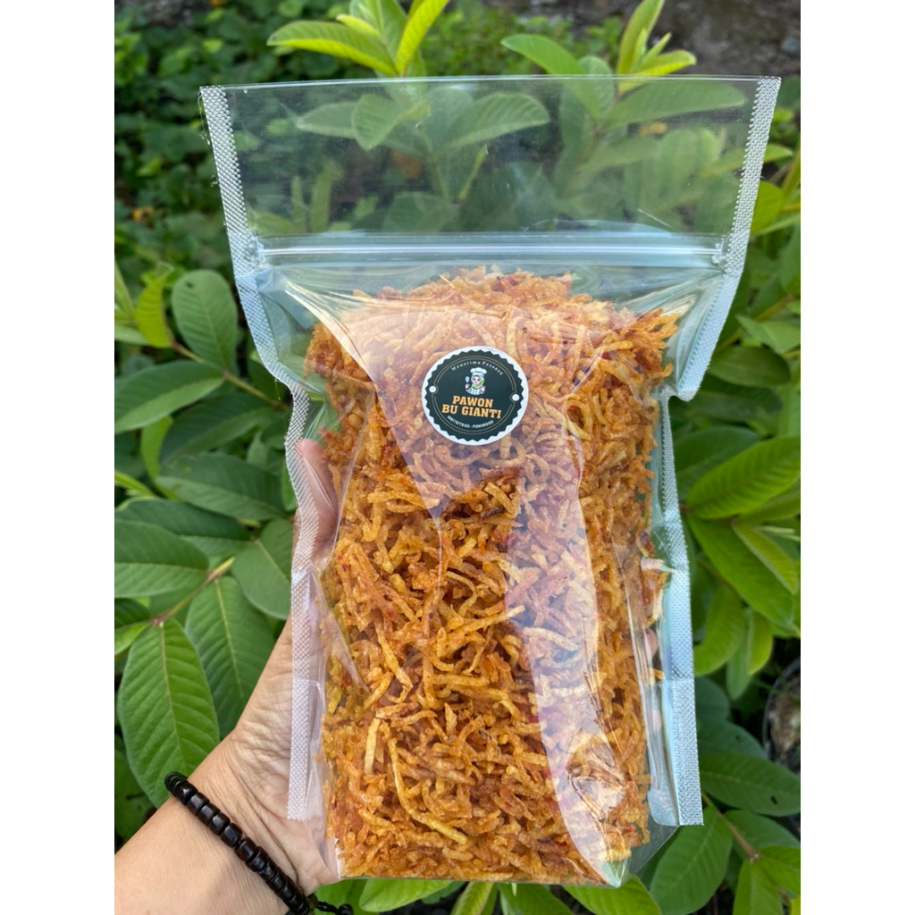 

Kentang Mustofa renyah pedas manis dan original