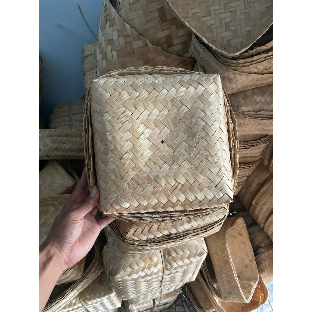 besek bambu 20x20 besek nasi dll
