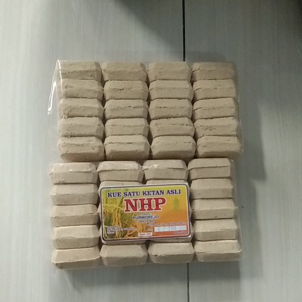 

kue satu ketan asli ( NHP ) asli Purworejo kemasan 300gram