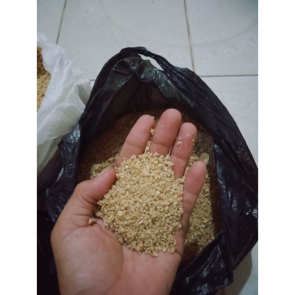 

Tiwul instan makanan tradisional