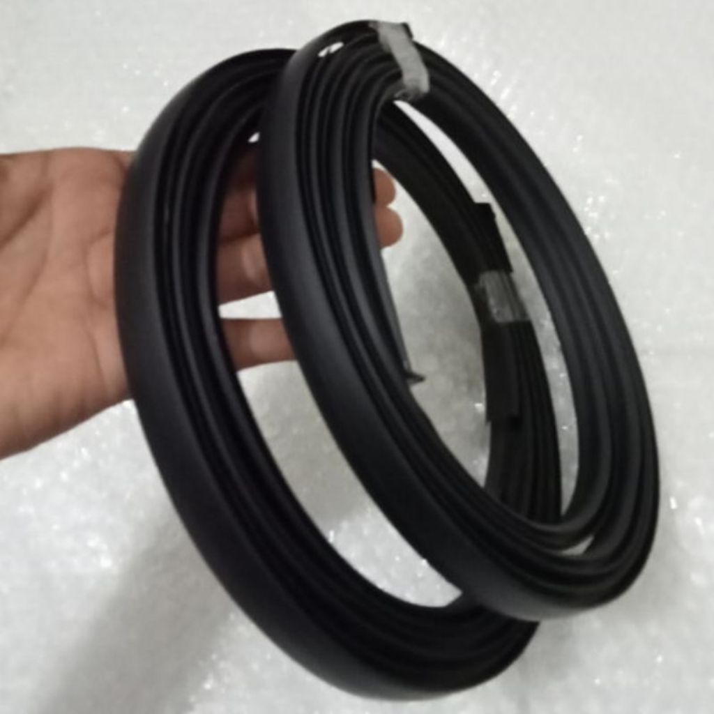 KARET ROOF LIST MOULDING KARET ATAP KARIMUN KOTAK UNIVERSAL