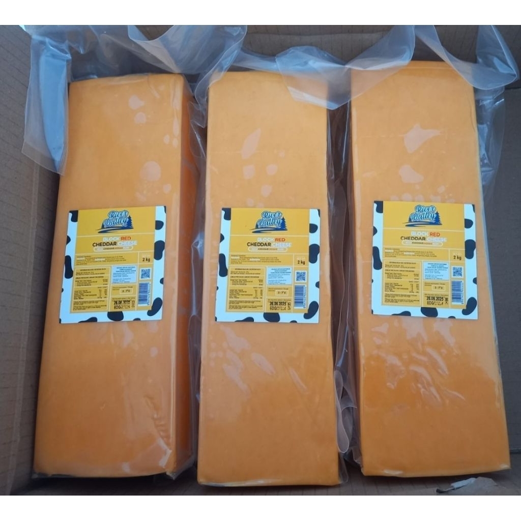 

Red Cheddar Cheese Block River valley 2kg